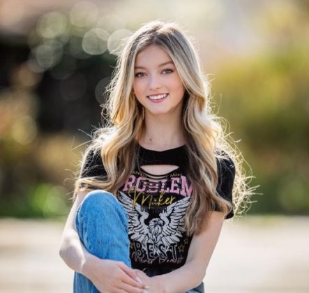 How old is Emily Dobson? Wiki, Age, Height, Tiktok, Net Worth